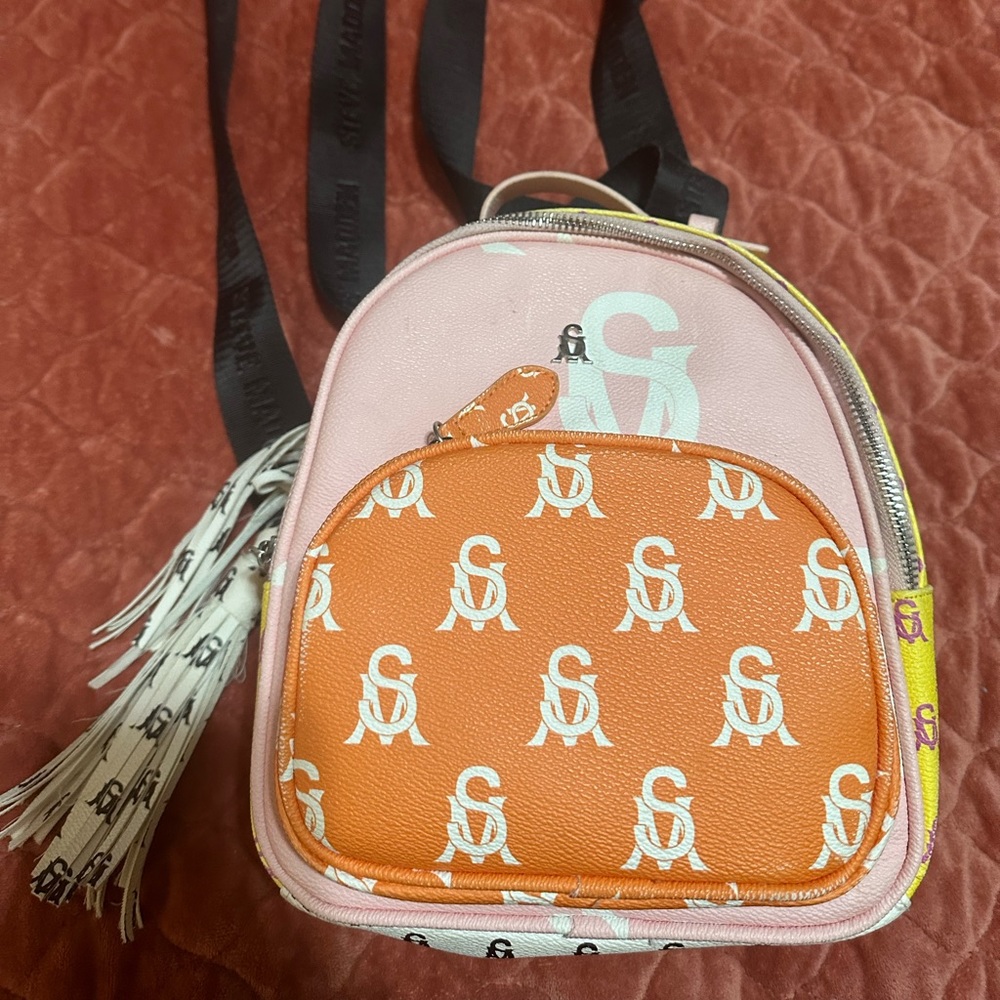 Steve Madden backpack purse